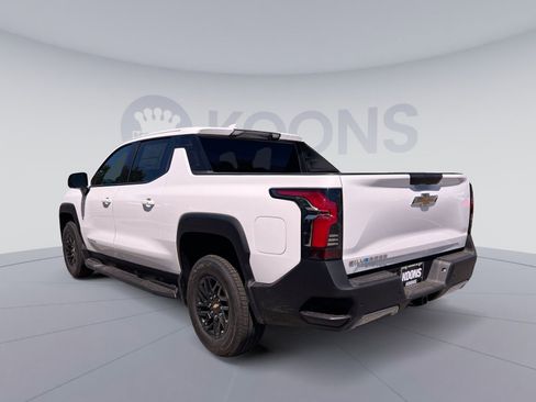 New 2026 Chevrolet Silverado EV LT image 4