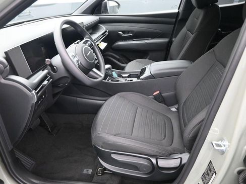 New 2026 Hyundai Santa Cruz SE image 9