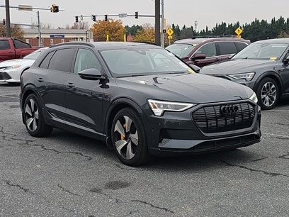 Used 2022 Audi e-tron Premium Plus w/ Premium Plus Package