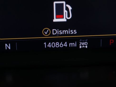 Used 2019 Chevrolet Silverado 1500 LT Trail Boss AWD/4WD image 26