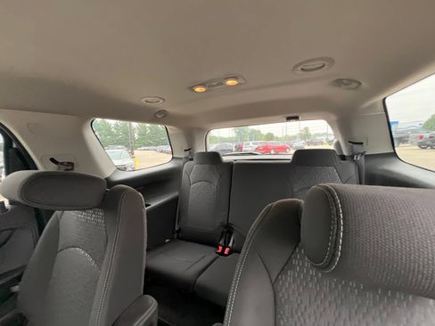 Used 2015 GMC Acadia SLE AWD/4WD image 7