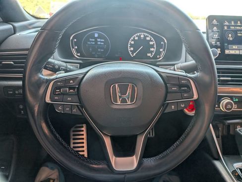 Used 2019 Honda Accord Sport image 14