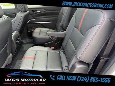 Used 2025 Chevrolet Traverse RS AWD/4WD image 25