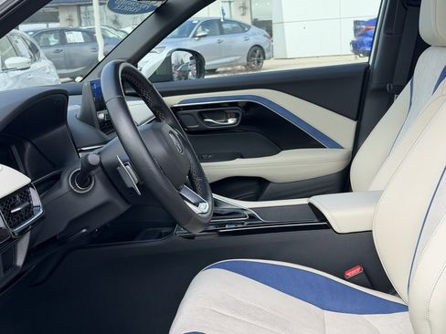 Certified 2025 Acura ADX A-Spec image 10