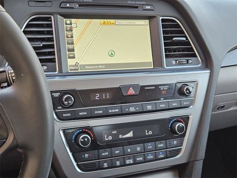 Used 2017 Hyundai Sonata Limited w/ Ultimate Package 02 image 16