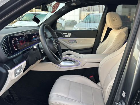 Used 2024 Mercedes-Benz GLE 350 4MATIC image 8