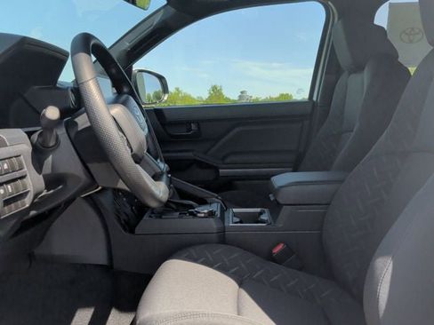 New 2026 Toyota Tacoma SR5 AWD/4WD image 13