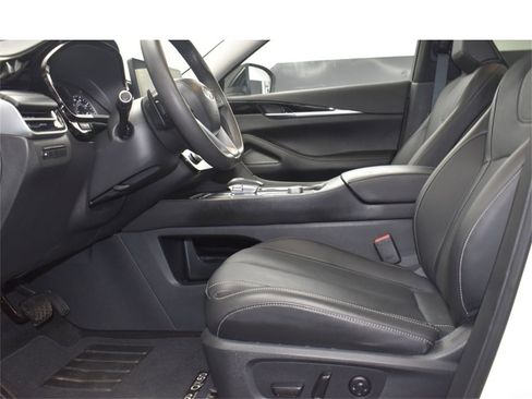 Certified 2025 INFINITI QX60 Pure image 12