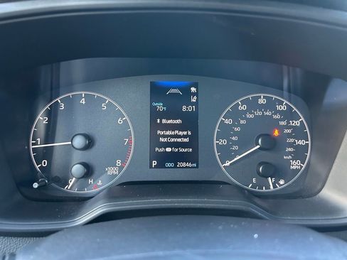 Used 2024 Toyota Corolla LE FWD image 22