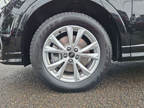 Used 2023 Audi Q3 2.0T Premium Plus w/ Premium Plus Package image 33