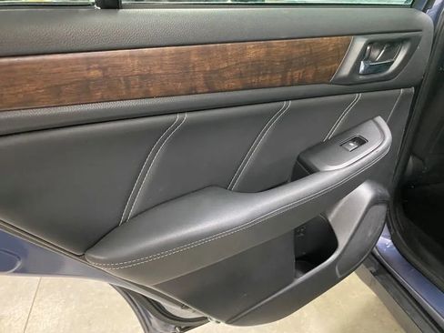 Used 2018 Subaru Outback 2.5i Limited w/ Popular Package #2 image 26