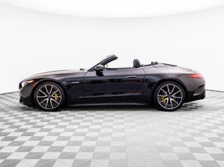Used 2022 Mercedes-Benz SL 55 AMG 4MATIC video 2