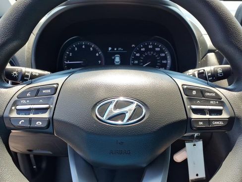 Used 2020 Hyundai Kona SE AWD/4WD image 5