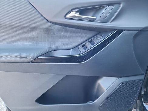 New 2026 Chevrolet Equinox LT image 11