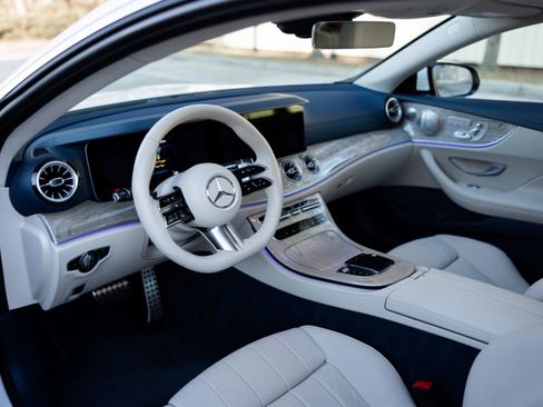 Used 2023 Mercedes-Benz E 450 4MATIC Coupe w/ AMG Line image 13