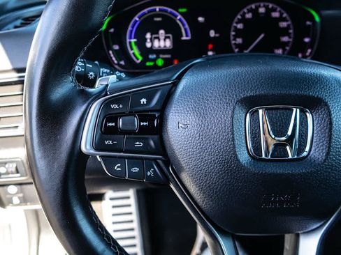 Used 2022 Honda Accord Sport image 35