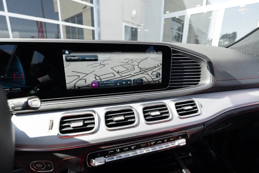 Used 2025 Mercedes-Benz GLE 53 AMG 4MATIC Coupe image 27