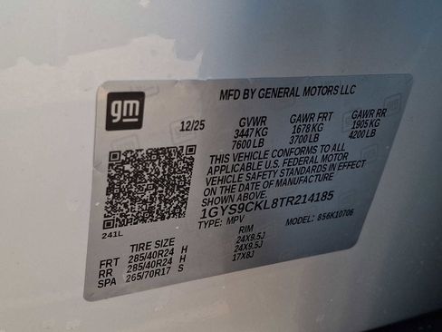 Used 2026 Cadillac Escalade Luxury w/ Touring Package image 29