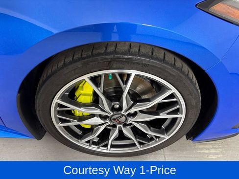 Used 2024 Chevrolet Corvette Stingray Preferred Cpe w/ Z51 Performance Package RWD image 12