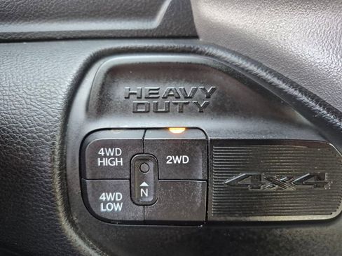 Used 2024 RAM 3500 Big Horn image 18