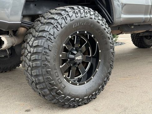 Used 2019 Ford F250 XLT AWD/4WD image 24
