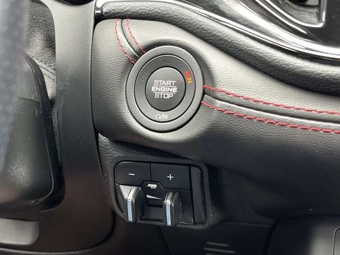 Used 2024 Dodge Durango GT AWD/4WD image 39