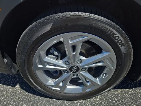 Certified 2023 Hyundai Kona SEL AWD/4WD image 17