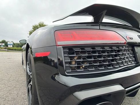 Used 2023 Audi R8 V10 performance AWD/4WD image 27
