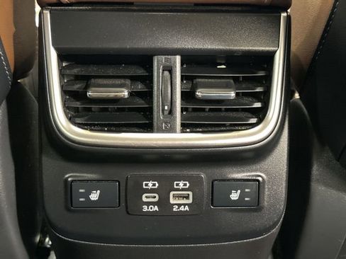 Used 2023 Subaru Outback Touring XT AWD/4WD image 22