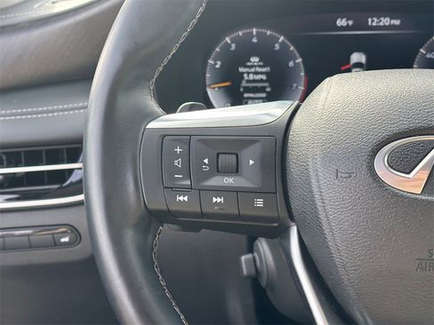 Used 2023 INFINITI QX60 Sensory w/ Cargo Package image 18