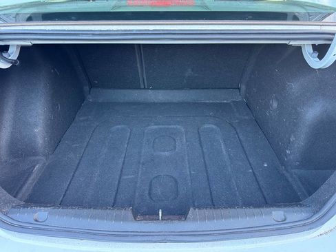 Used 2013 Chevrolet Cruze LS image 6