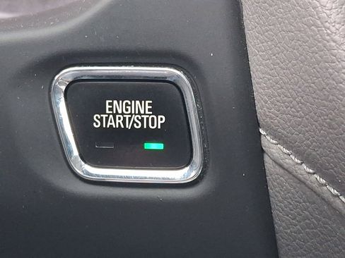 Used 2019 GMC Acadia SLE AWD/4WD image 25