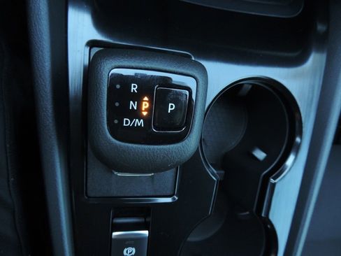 Certified 2025 Nissan Rogue S image 23