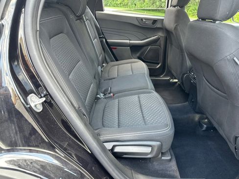 Used 2023 Ford Escape Active image 32