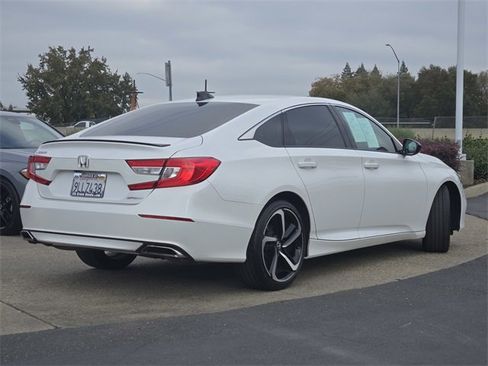 Used 2021 Honda Accord Sport image 4
