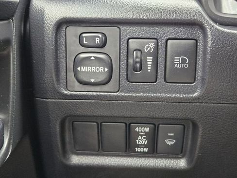 Used 2023 Toyota 4Runner TRD Off-Road Premium w/ Moonroof Package AWD/4WD image 21