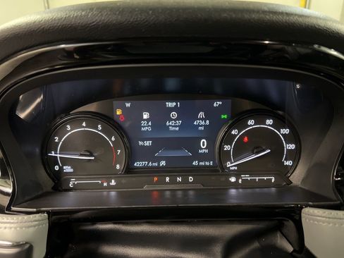Certified 2022 Lincoln Corsair AWD w/ Equipment Group 101A image 23