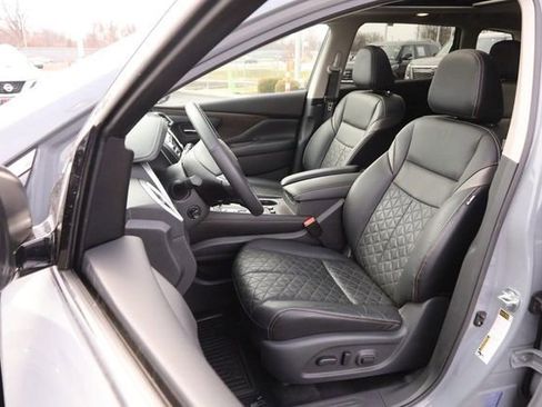 Certified 2024 Nissan Murano Platinum w/ Cargo Package image 10