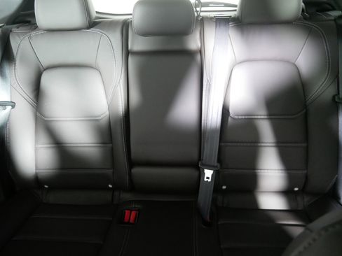 New 2025 MAZDA CX-5 Signature image 3