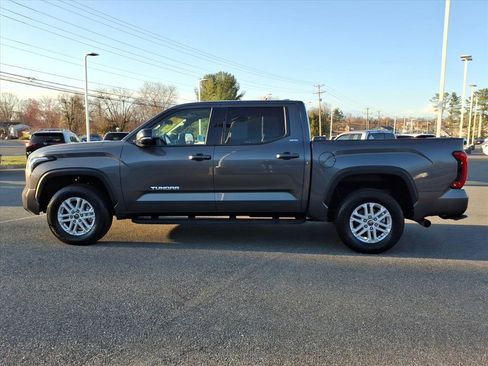 Used 2023 Toyota Tundra SR5 w/ SR5 Premium Package AWD/4WD image 13