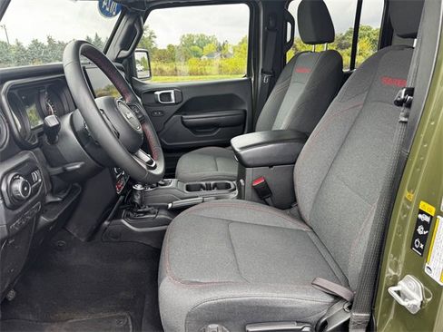 Certified 2024 Jeep Wrangler Unlimited Rubicon image 21
