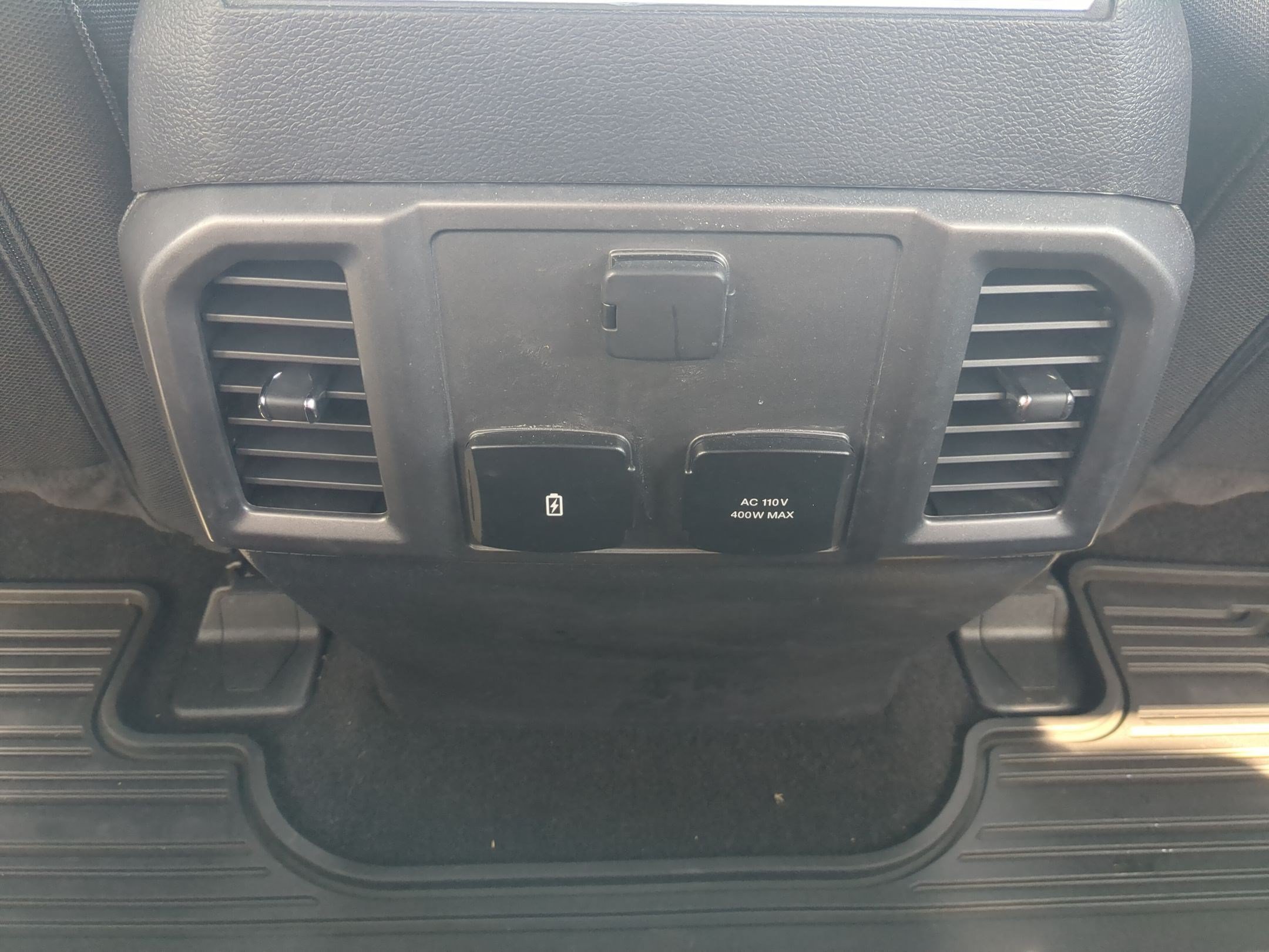 Used 2019 Ford F150 XLT w/ Equipment Group 302A Luxury AWD/4WD image 30