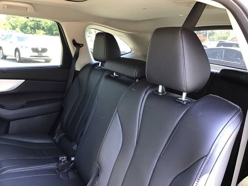 Used 2023 Acura MDX SH-AWD w/ Technology Package image 4