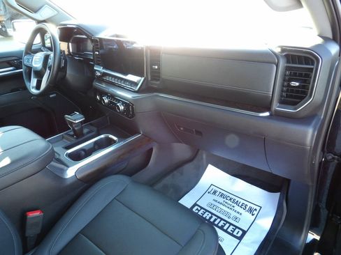 Used 2023 GMC Sierra 1500 SLT w/ SLT Convenience Package AWD/4WD image 45
