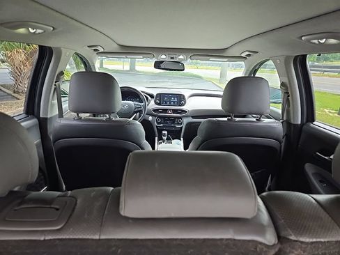 Used 2020 Hyundai Santa Fe SEL FWD image 8
