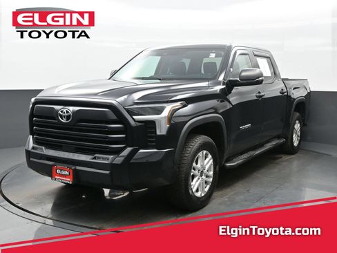 Used 2023 Toyota Tundra SR5 w/ SR5 Convenience Package AWD/4WD image 1