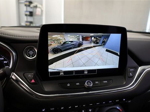 New 2025 Chevrolet Blazer LT w/ Midnight/Sport Edition image 19