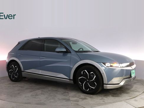 Used 2024 Hyundai Ioniq 5 Limited image 14