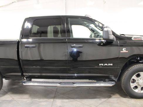 Used 2023 RAM 2500 Big Horn w/ Level 1 Equipment Group image 11