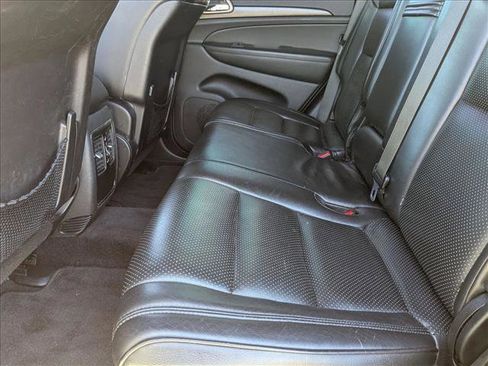 Used 2016 Jeep Grand Cherokee Laredo w/ Quick Order Package 23E image 17